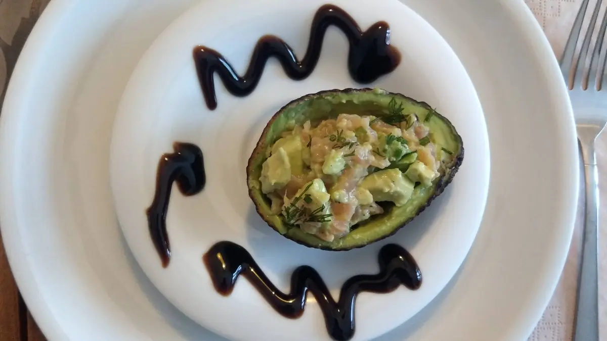 Gefüllte Avocados mit Lachs