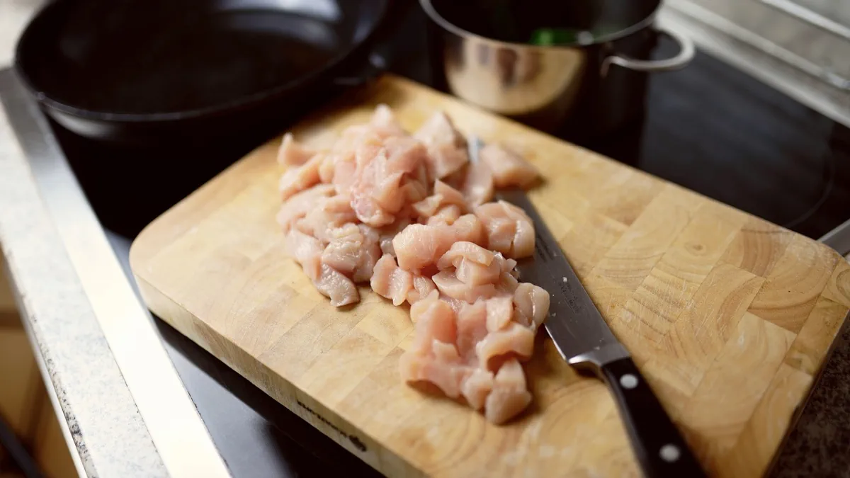 Gebratenes Hähnchen mit süsser Paprika - Zubereitung