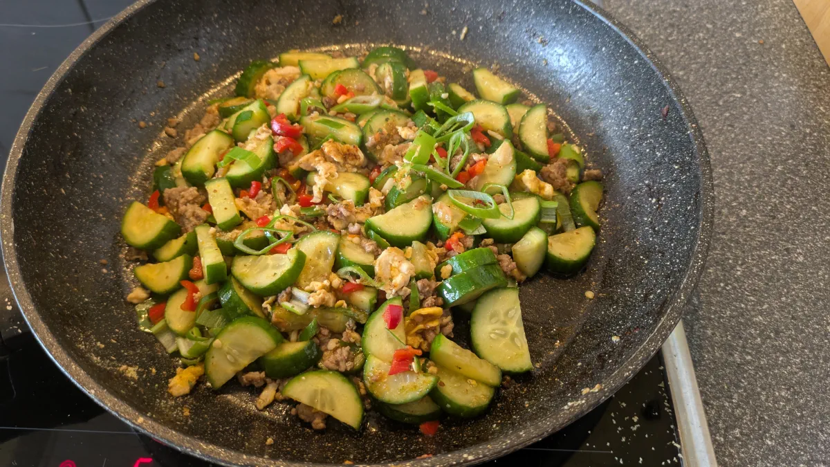 Thailändisches Gurkengemüse - Zubereitung