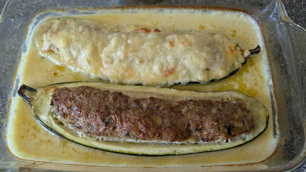 Zucchini mit Hackfleischfüllung Zubereitung